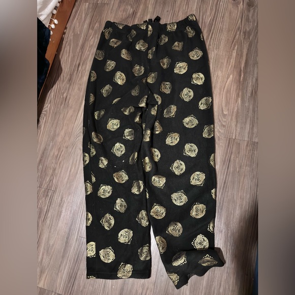 XL True Religion SOFT sweat pants, newishcondition black with gold Buddah heads - Picture 3 of 5